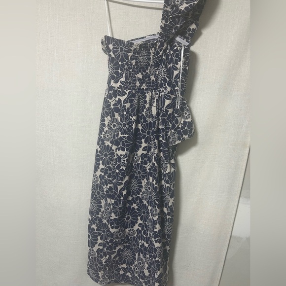 Anthropologie Navy and Cream Floral One-Shoulder Dress - Picture 6 of 7